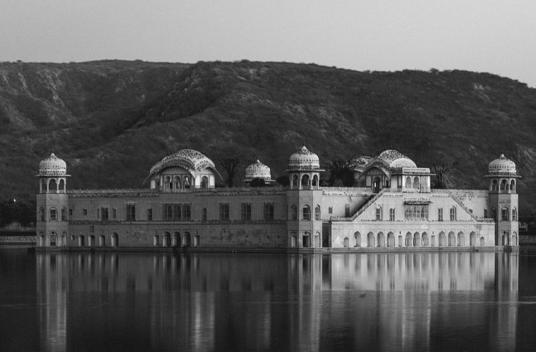 old photo of jal mahal 